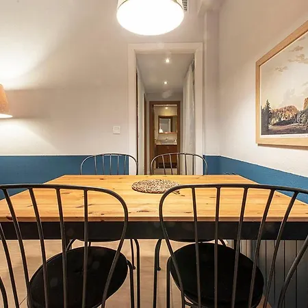 Tibula Sur Parking * Mérida