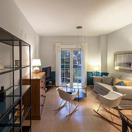 Tibula Sur Parking *