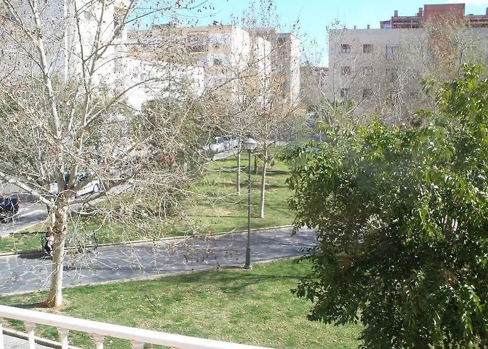 Tibula Sur Parking *